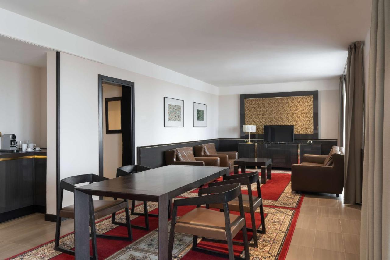 Radisson Blu Hotel NʼDjamena 外观 照片