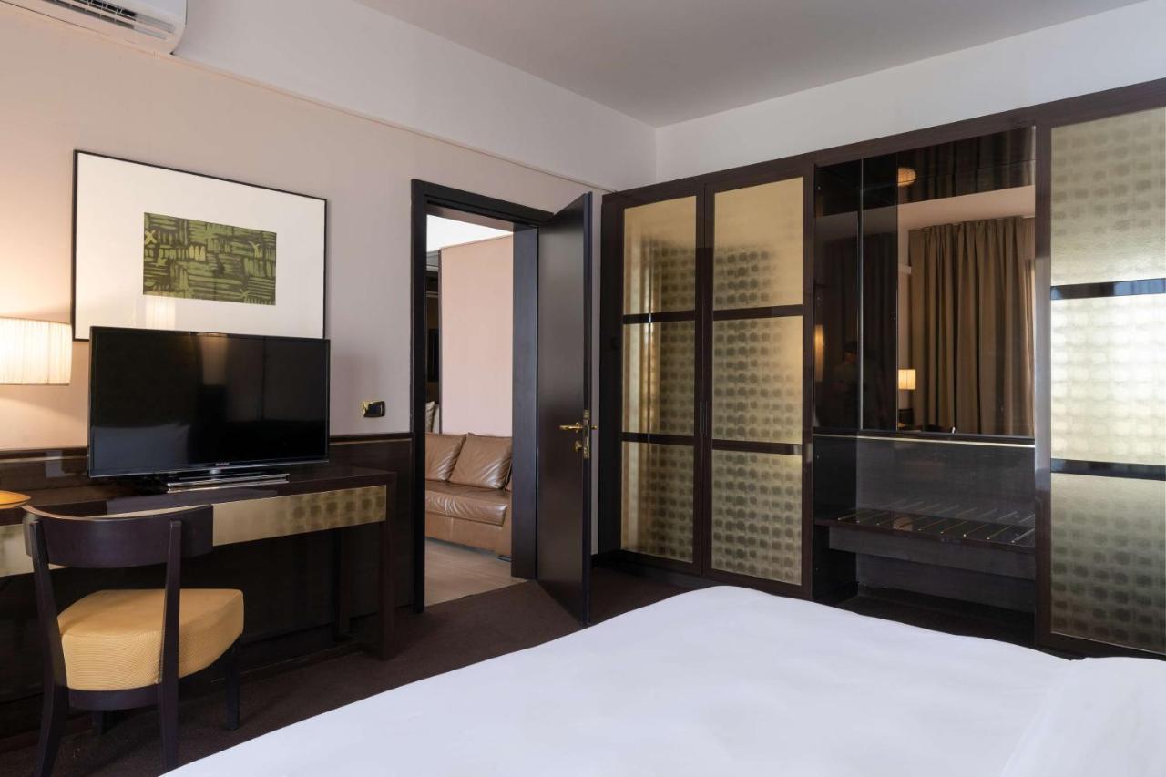 Radisson Blu Hotel NʼDjamena 外观 照片