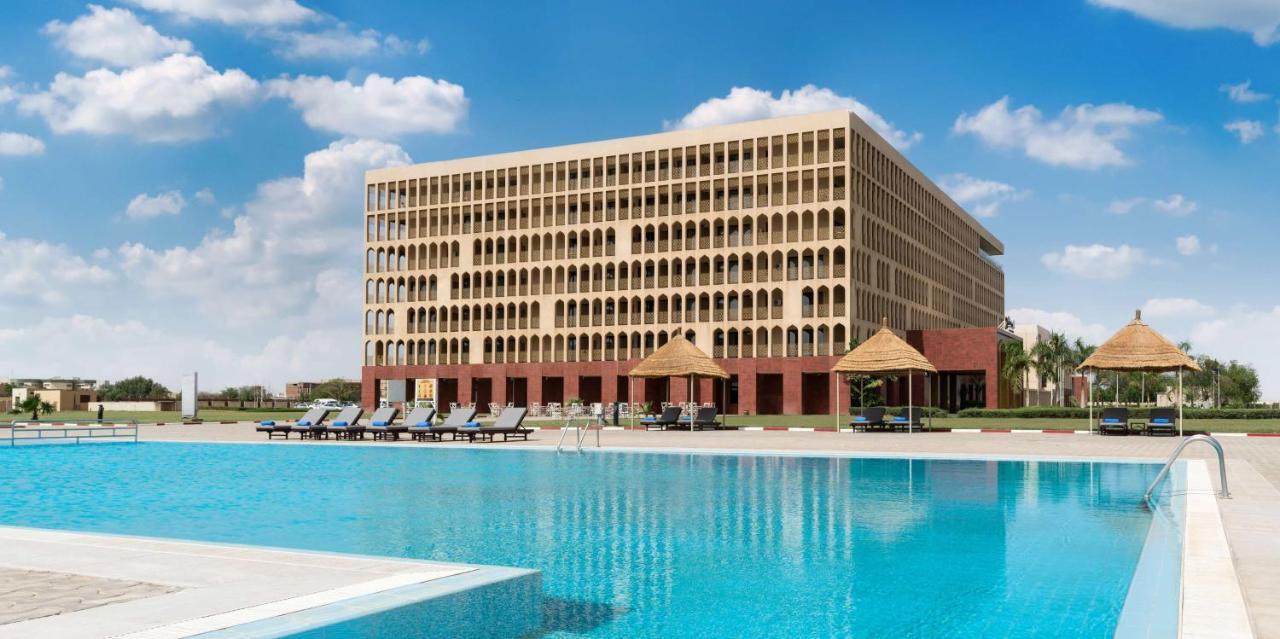 Radisson Blu Hotel NʼDjamena 外观 照片
