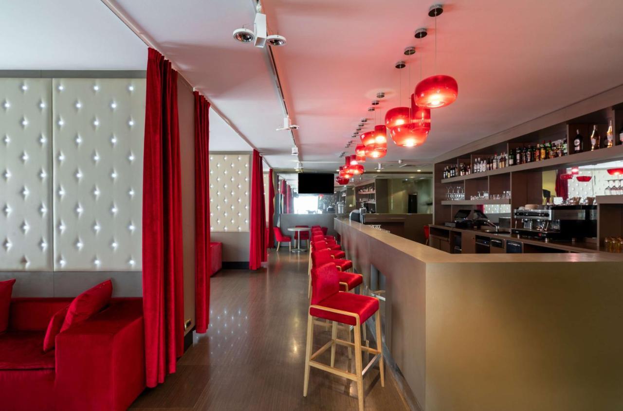 Radisson Blu Hotel NʼDjamena 外观 照片