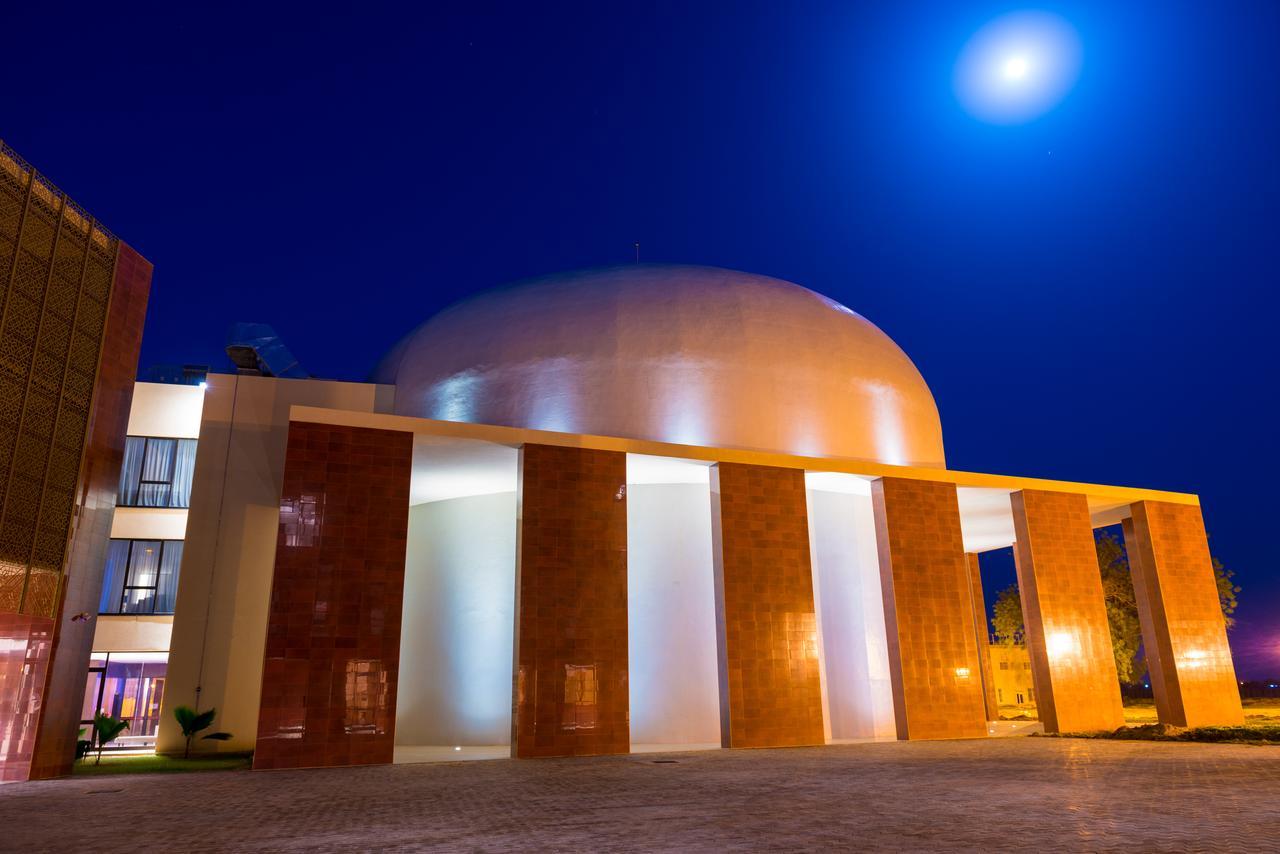 Radisson Blu Hotel NʼDjamena 外观 照片